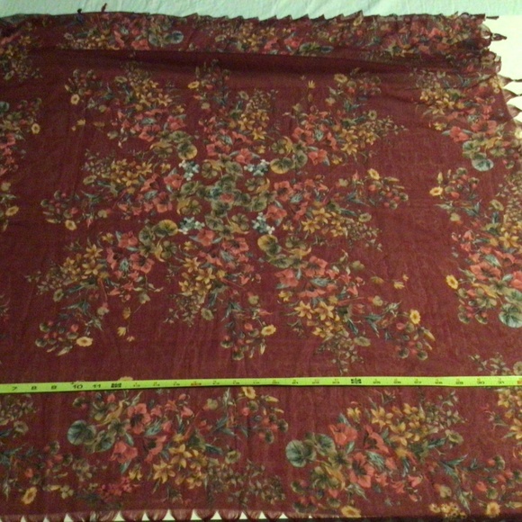 Wine coloured flower print Turkish Scarf with Tassels - Picture 2 of 5
